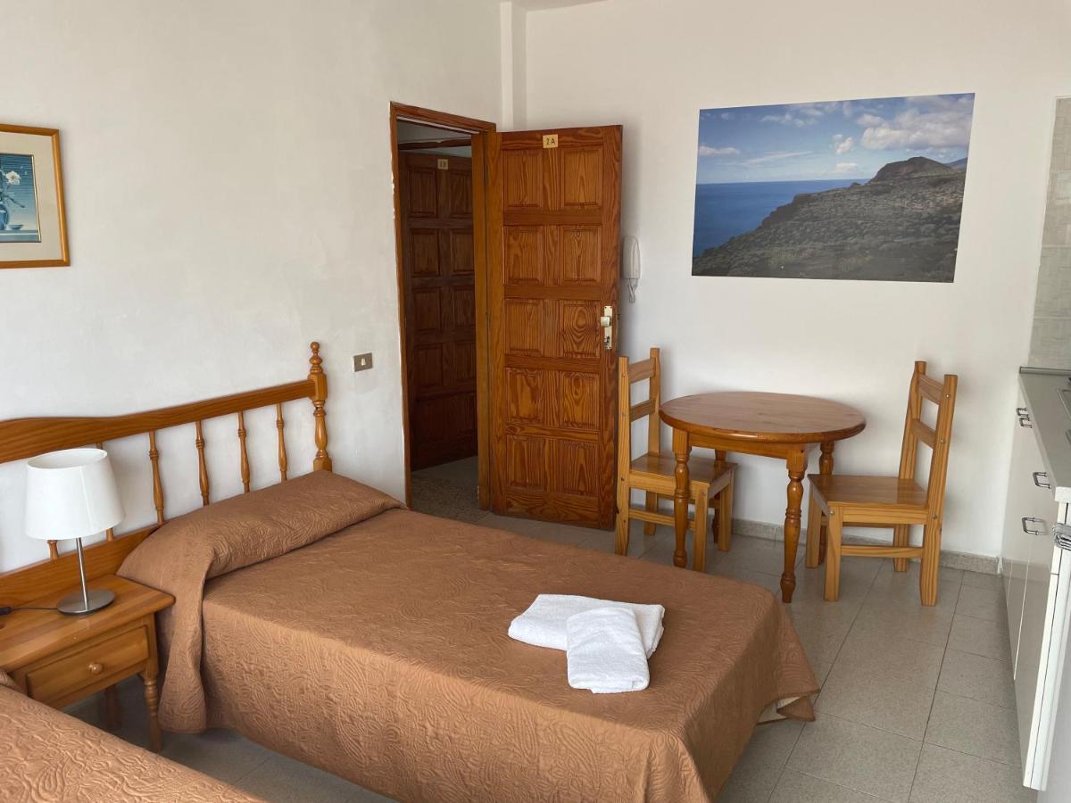 Apartamentos Tanajara La Restinga Bagian luar foto