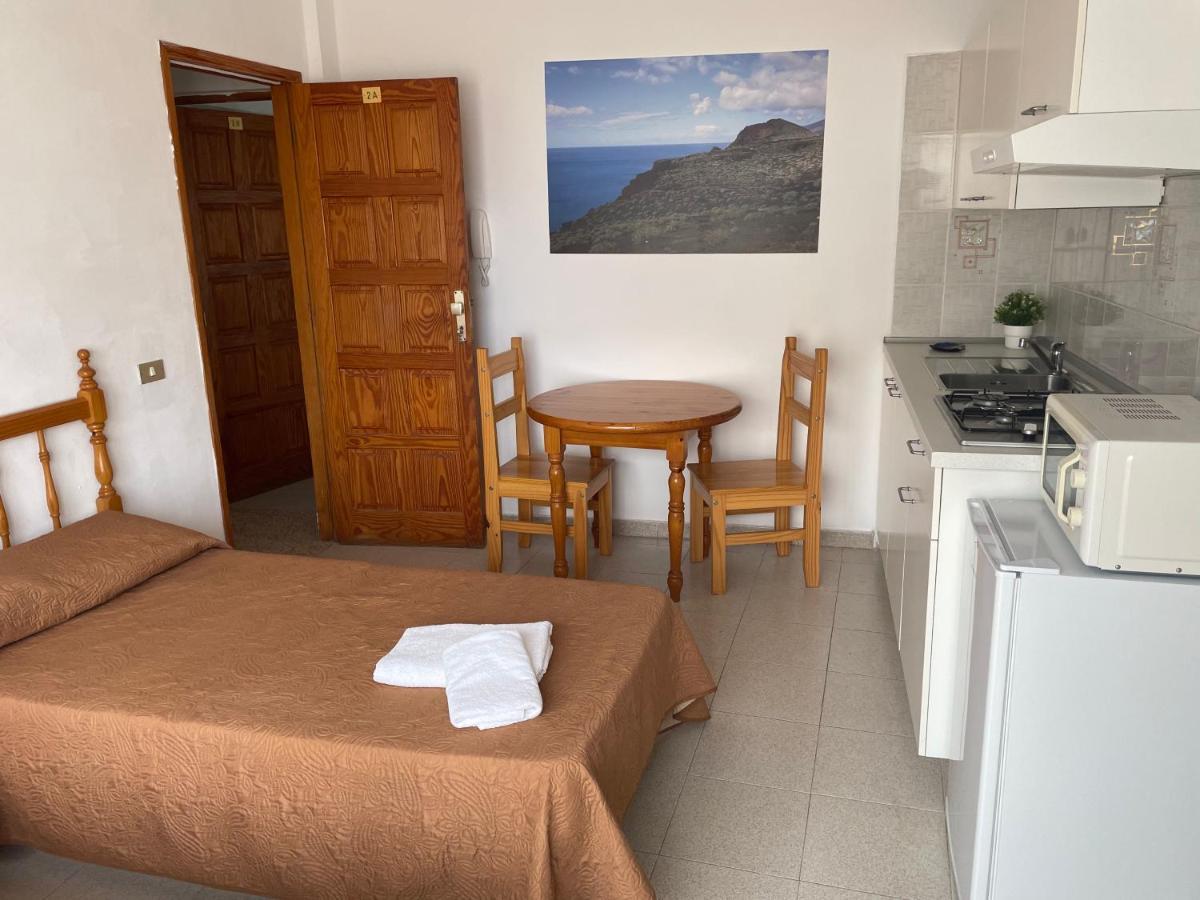 Apartamentos Tanajara La Restinga Bagian luar foto